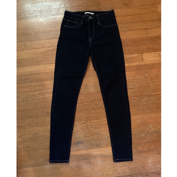 Levi’s 720 high rise super skinny dark wash jeans - Picture 1 of 4